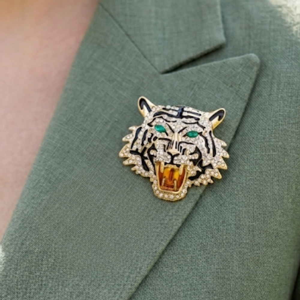 Bold Tiger Head Rhinestone Brooch Pin Crystal Enamel Gold Tone Statement Jewelry